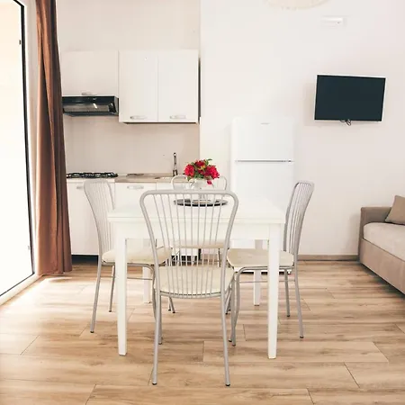 Ap - Flats&rooms 3* Gallipolli