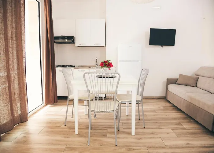 Ap - Flats&rooms 3* Gallipoli